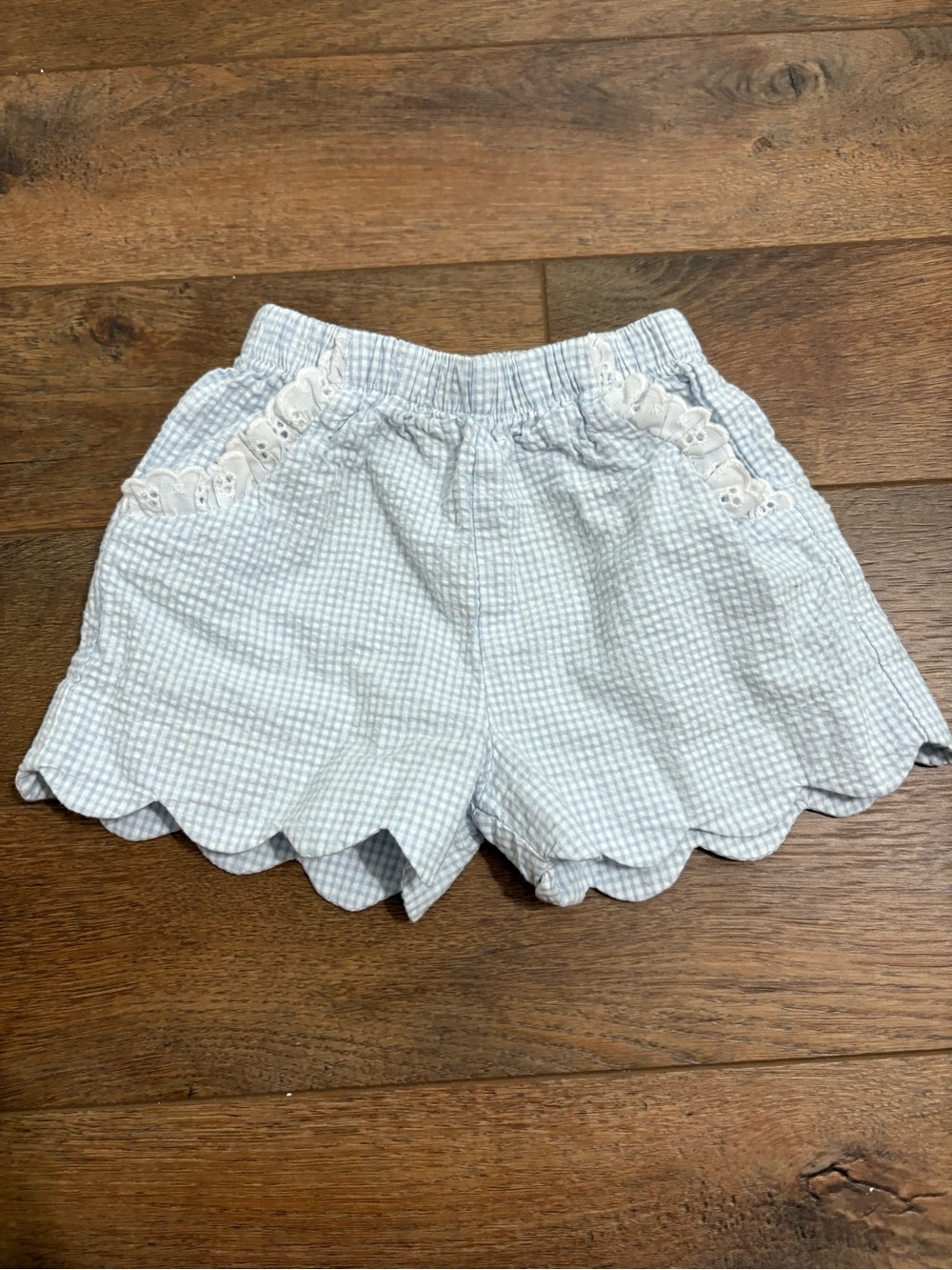 Stellybelly Toddler Girl Blue Seersucker Scalloped Shorts 24M